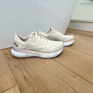 Brooks Glycerin